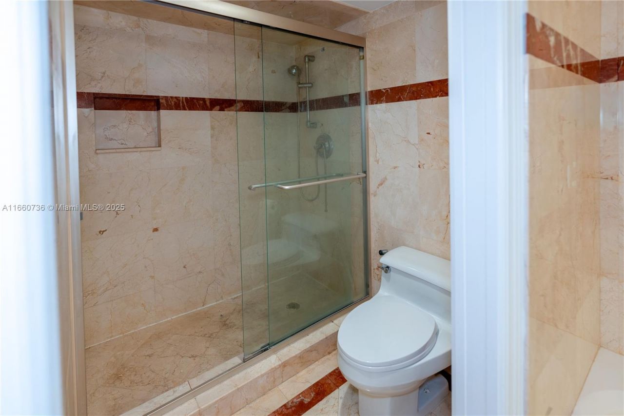 3500 Mystic Pointe Dr, Unit 3502, Aventura, FL 33180 Photo