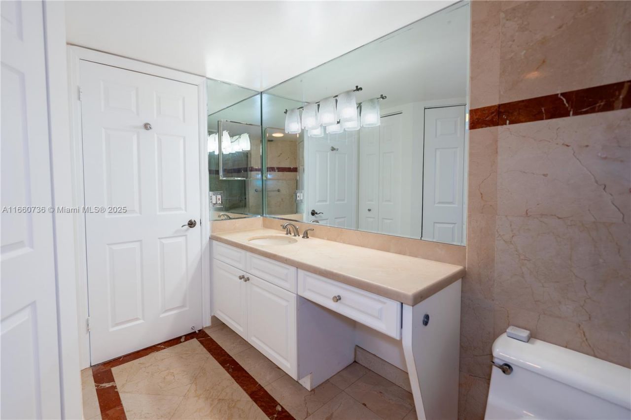 3500 Mystic Pointe Dr, Unit 3502, Aventura, FL 33180 Photo