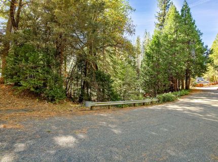 13651 Us-50, Kyburz, CA 95720 Photo