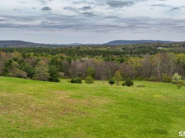 Under Mountain, Salisbury, CT 06068