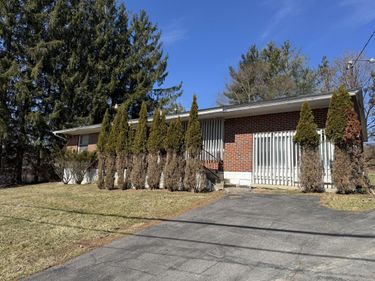 166 George St, Beckley, WV 25801