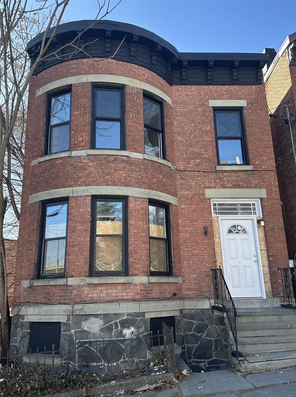 85 City Terrace, Newburgh, NY 12550 Main Photo