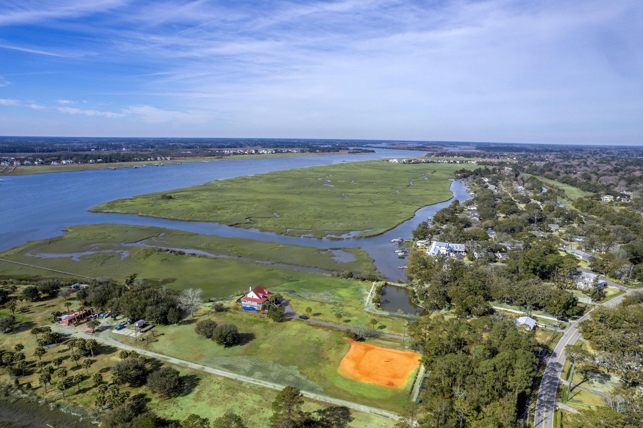 185 Wappoo Road Photo 45