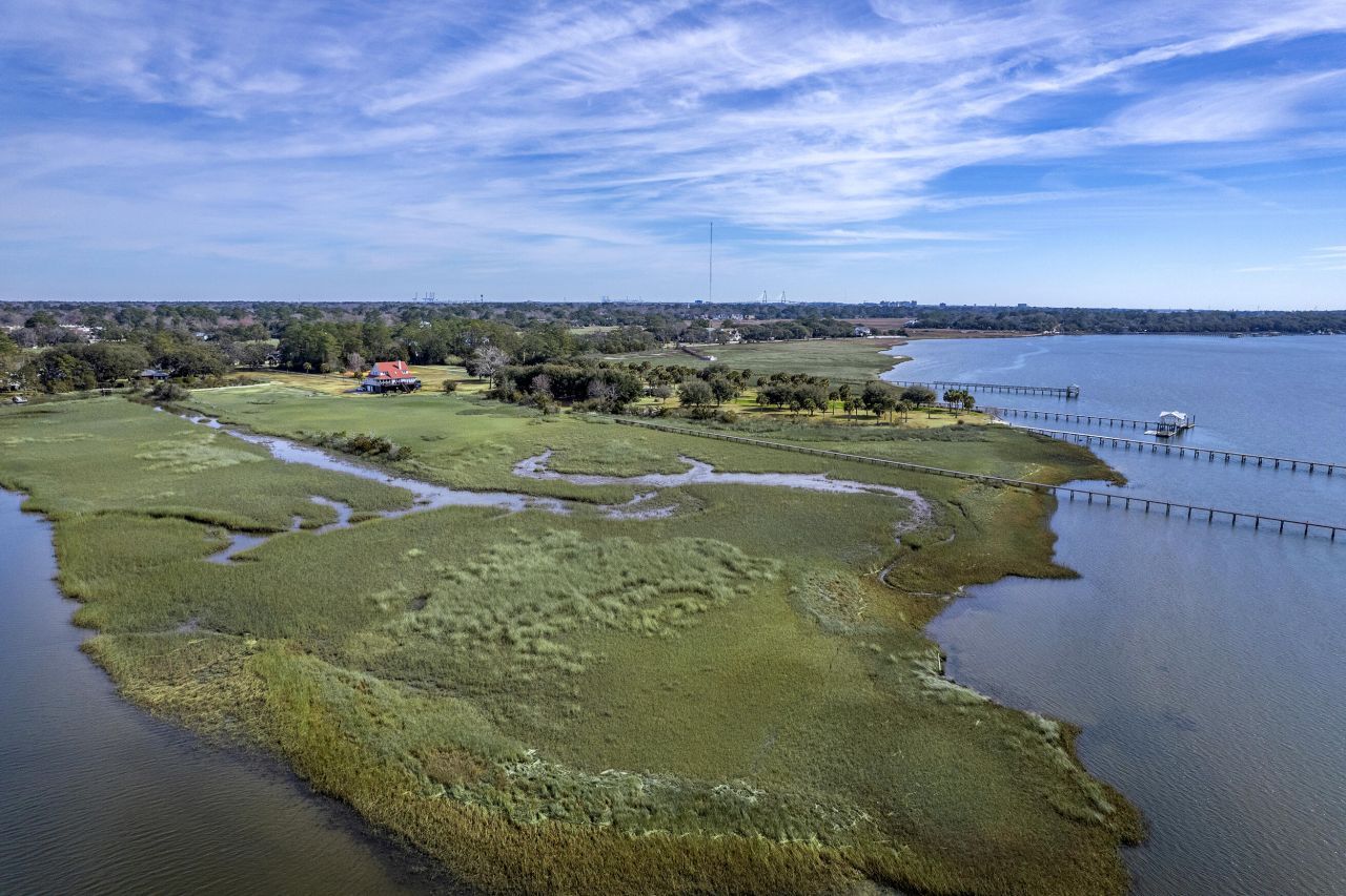 185 Wappoo Road Photo 57