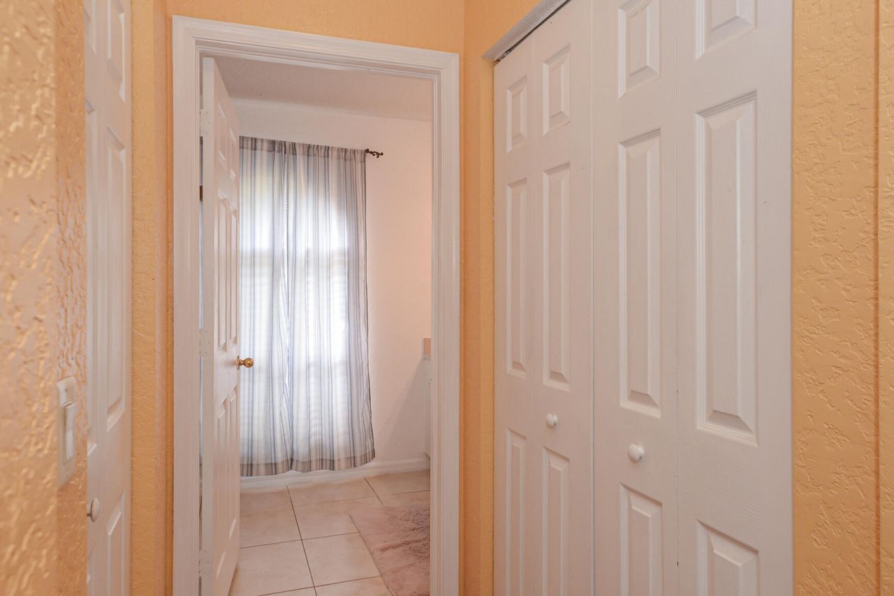 557 SW Baoy Avenue, Port Saint Lucie, FL 34953 Photo