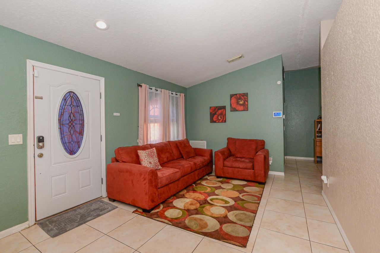 557 SW Baoy Avenue, Port Saint Lucie, FL 34953 Photo