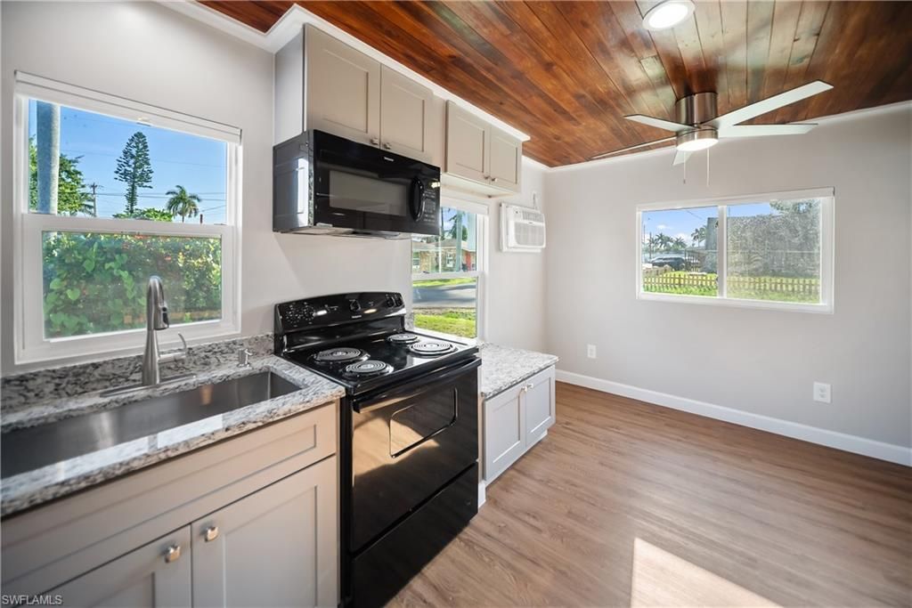 1157 4th Way, North Fort Myers, FL 33903 Photo