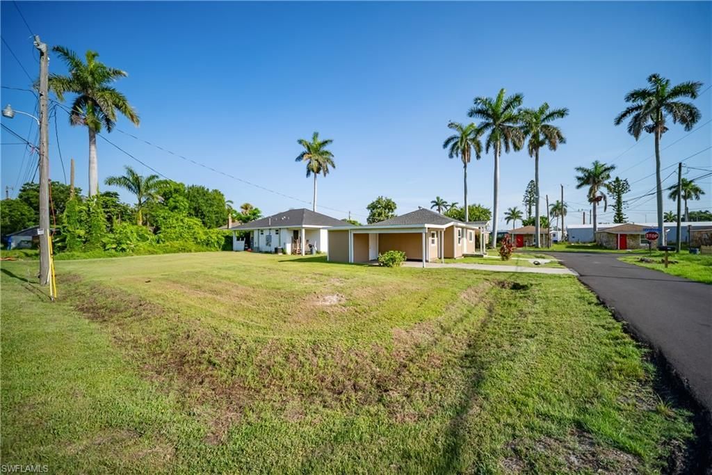 1157 4th Way, North Fort Myers, FL 33903 Photo