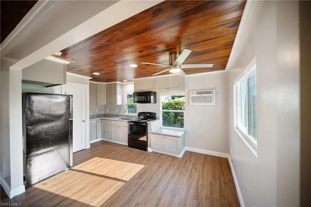 1157 4th Way, North Fort Myers, FL 33903 Photo