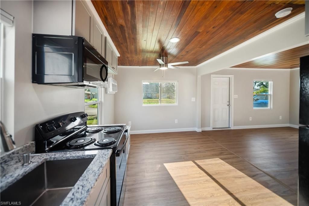 1157 4th Way, North Fort Myers, FL 33903 Photo