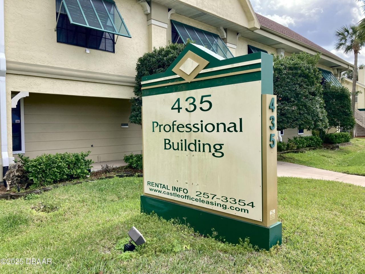 435 S Ridgewood Avenue, Unit 100, Daytona Beach, FL 32114 Photo