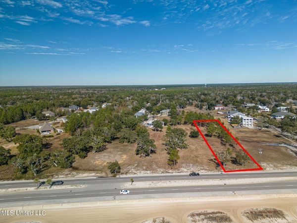 Lot 3 E Beach Boulevard, Pass Christian, MS 39571