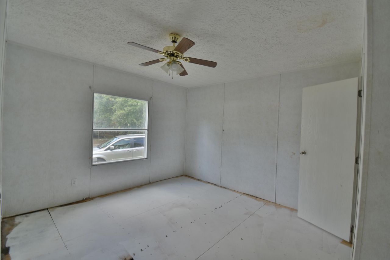 1680 Stanley Loop Road Photo 13