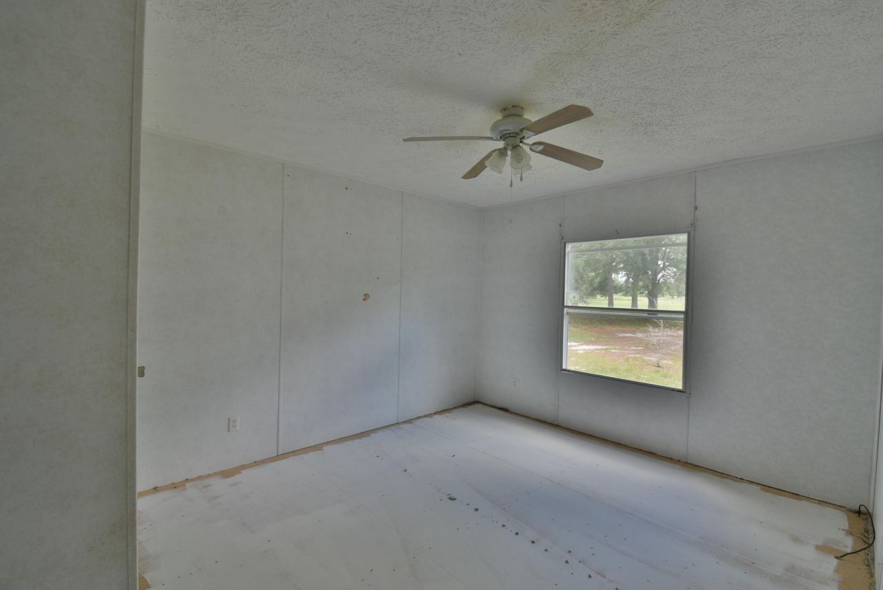 1680 Stanley Loop Road Photo 14