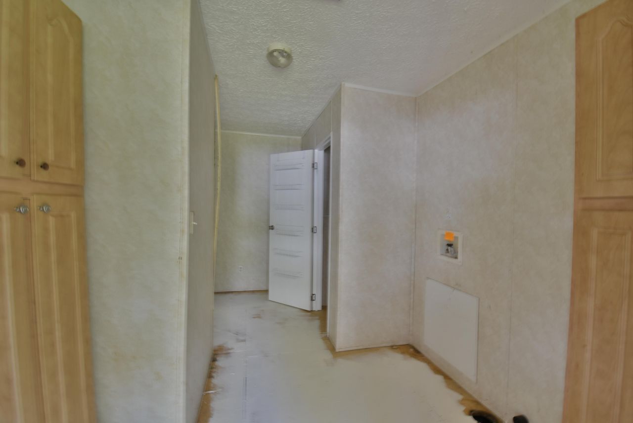 1680 Stanley Loop Road Photo 22