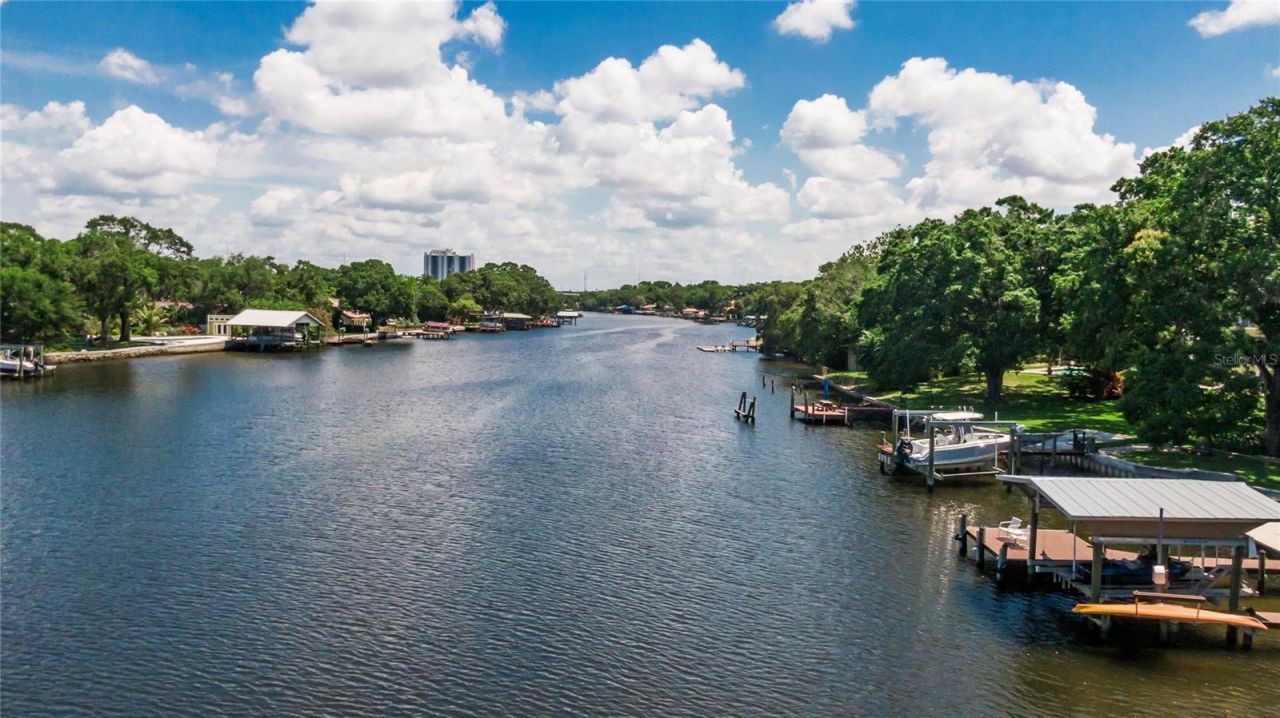 4033 N River View Avenue, Tampa, FL 33607 Photo