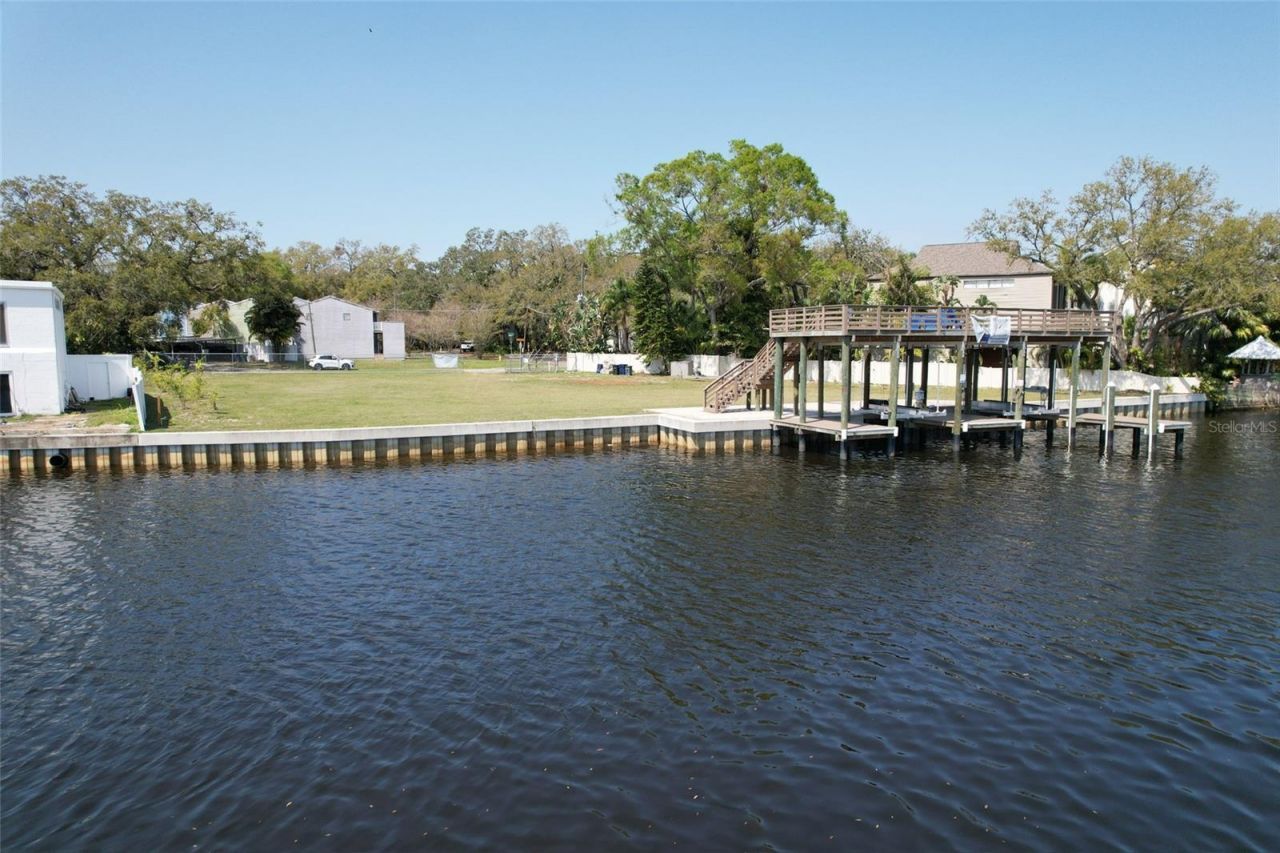 4033 N River View Avenue, Tampa, FL 33607 Photo