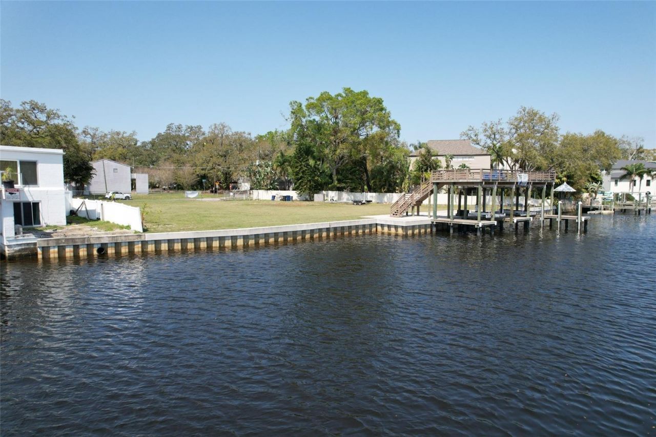 4033 N River View Avenue, Tampa, FL 33607 Photo