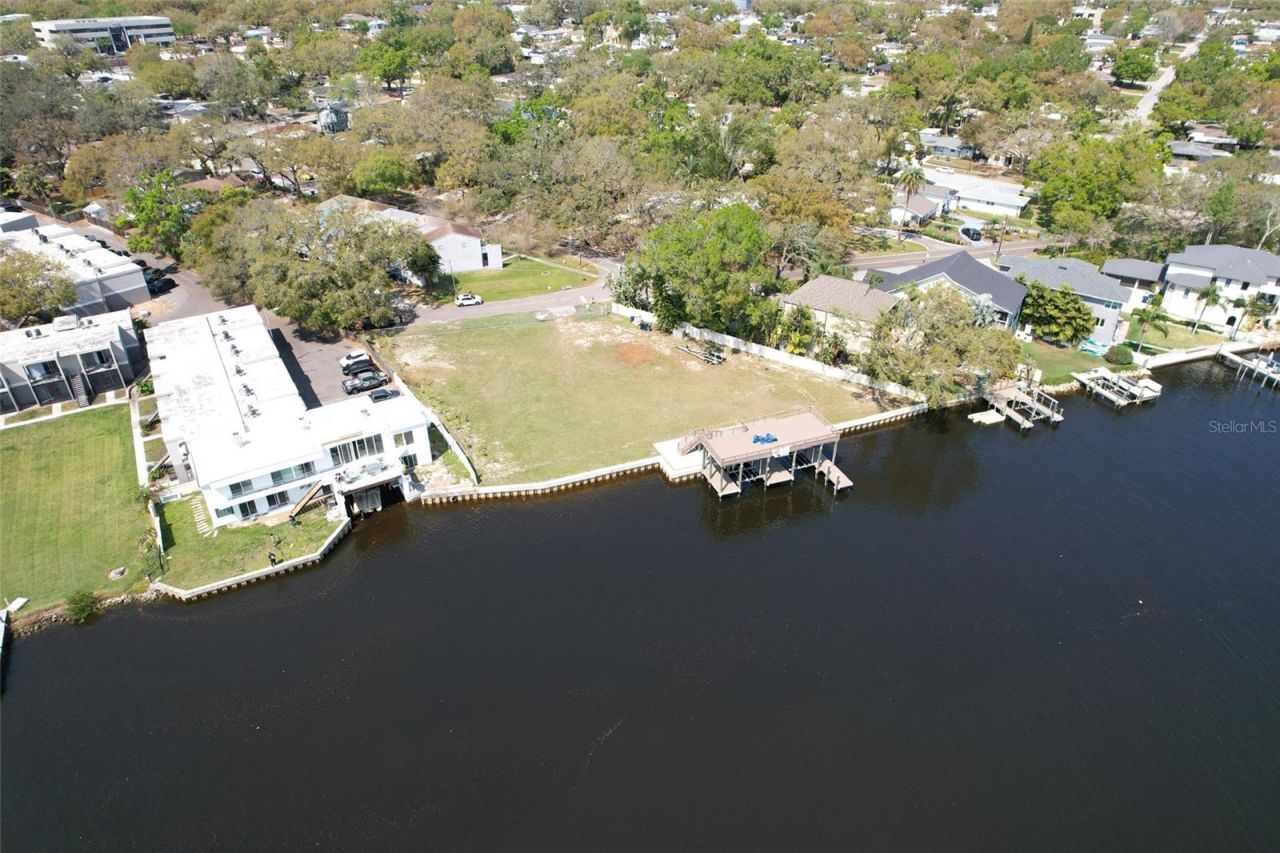 4033 N River View Avenue, Tampa, FL 33607 Photo