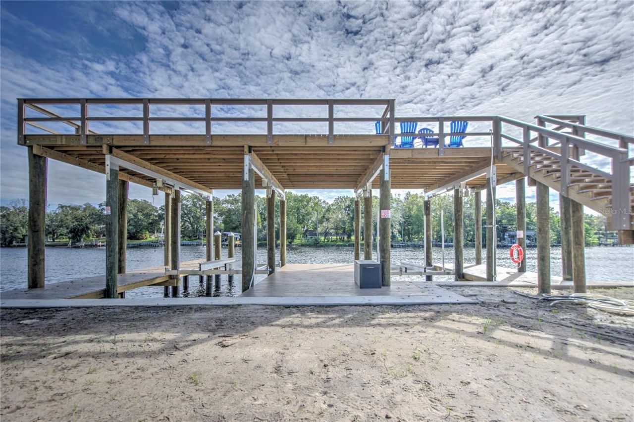 4033 N River View Avenue, Tampa, FL 33607 Photo