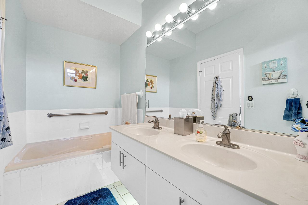 1007 NW Tuscany Drive, Port Saint Lucie, FL 34986 Photo