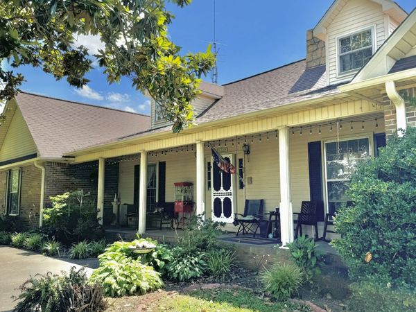 380 Lanning Rd E, Lawrenceburg, TN 38464