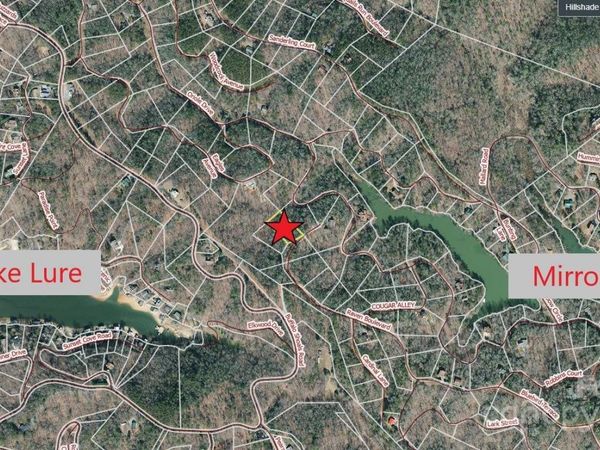 000 Raven Boulevard, Lake Lure, NC 28746