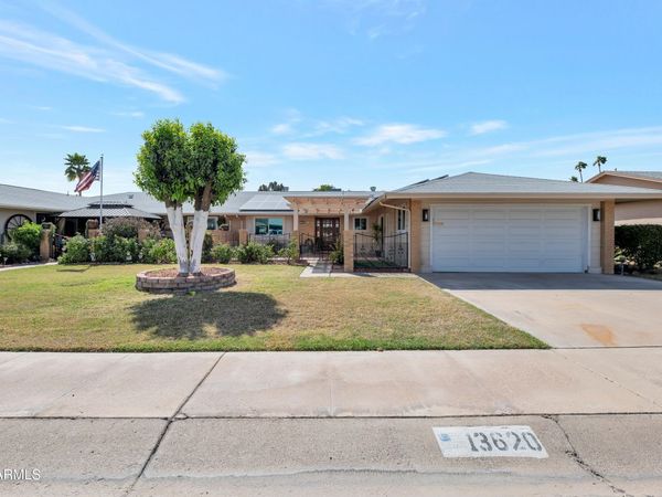 13620 N HAWTHORN Drive, Sun City, AZ 85351