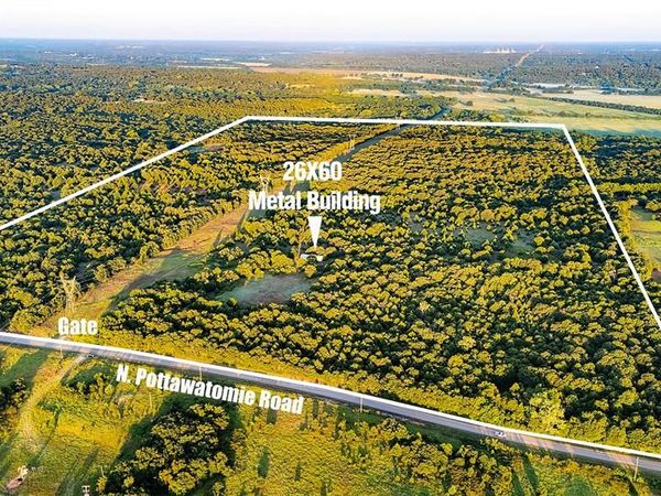 21725 N Pottawatomie Road, Luther, OK 73054