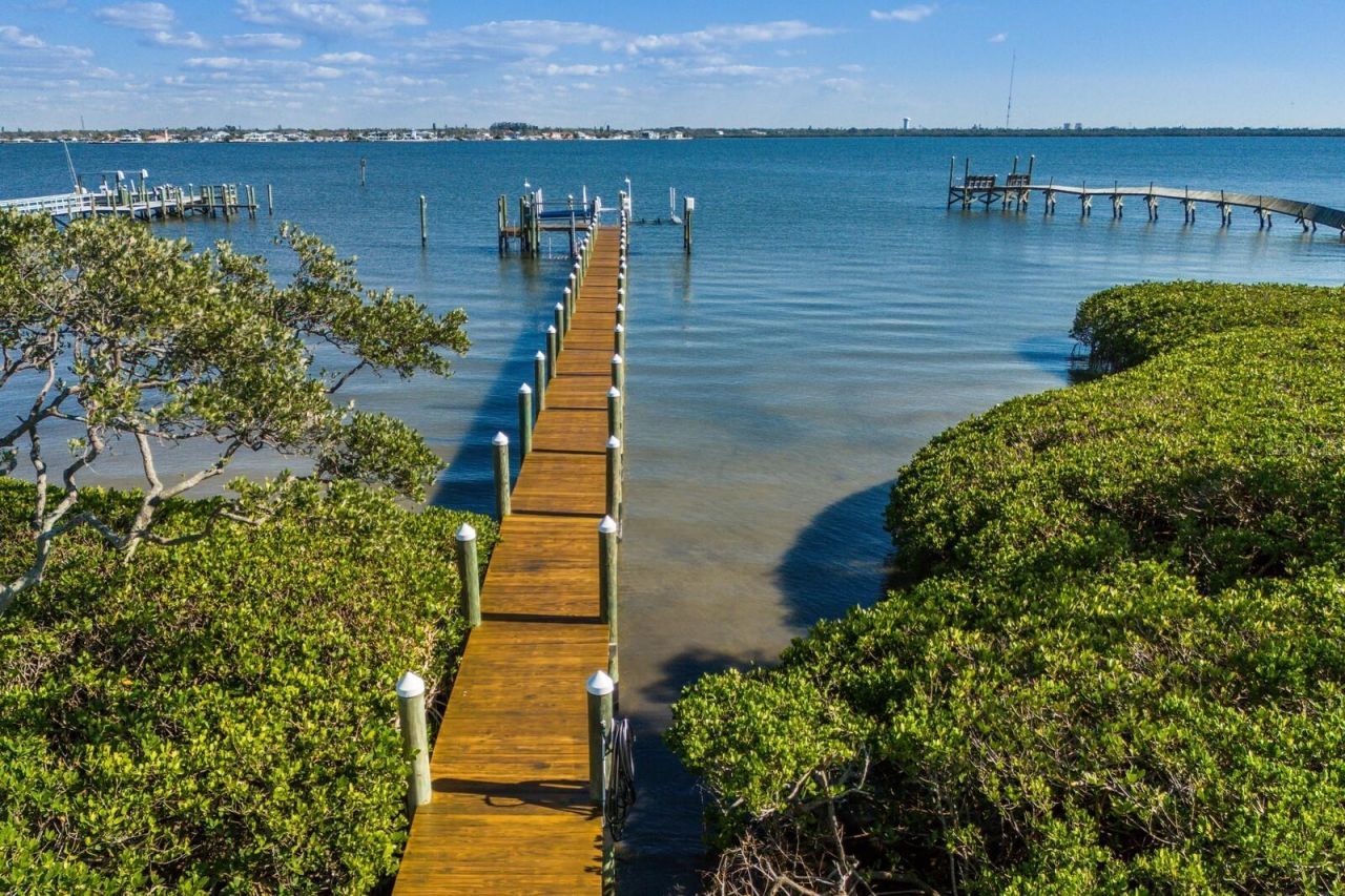 766 Bayshore Drive, Terra Ceia, FL 34250 Photo