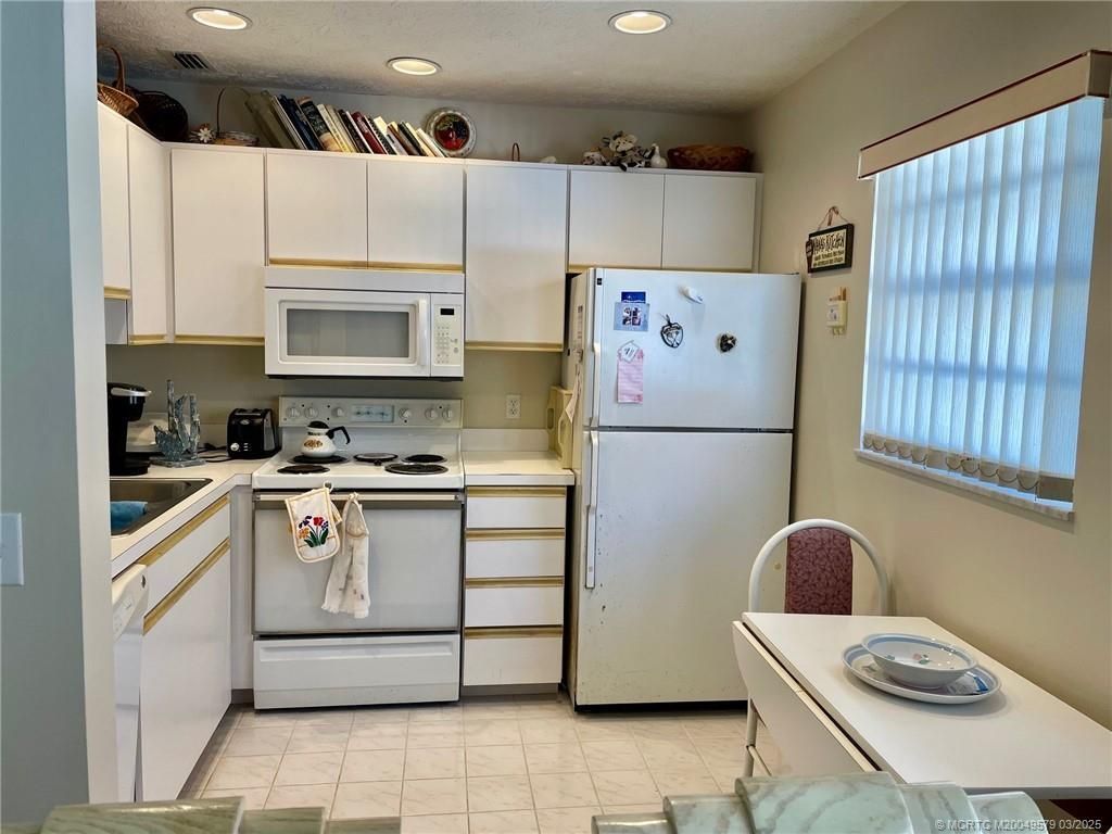 1225 NW 21st Street, Unit 1214, Stuart, FL 34994 Photo