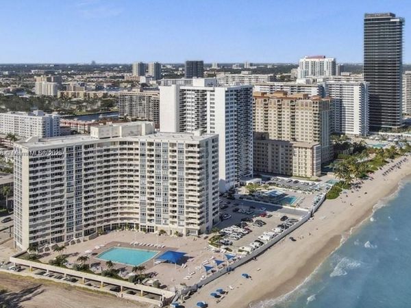 Unit 522, Hallandale Beach, FL 33009
