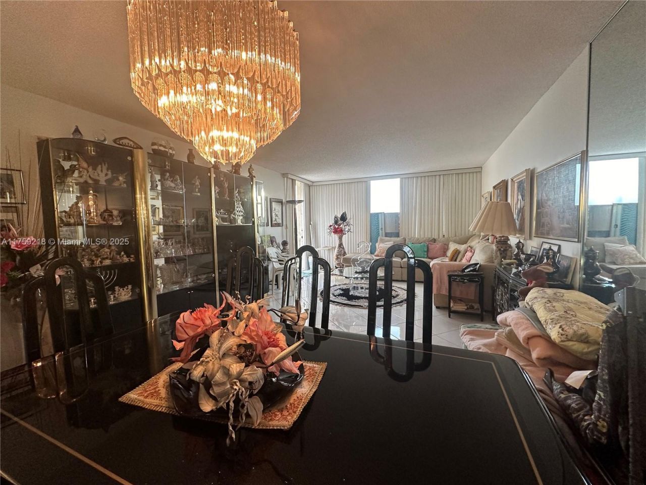 3180 S Ocean Dr, Unit 522, Hallandale Beach, FL 33009 Photo