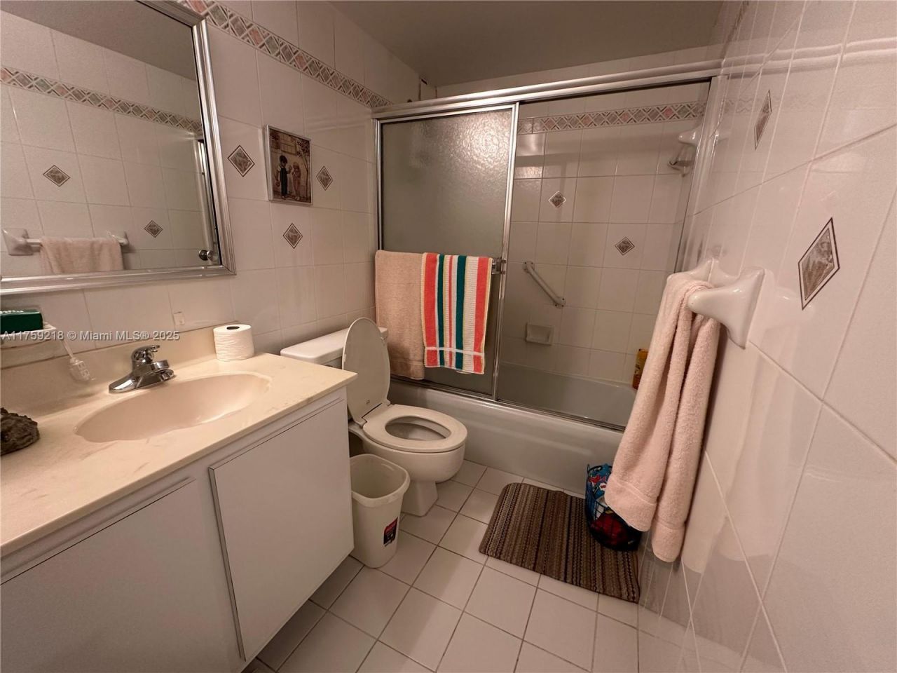 3180 S Ocean Dr, Unit 522, Hallandale Beach, FL 33009 Photo