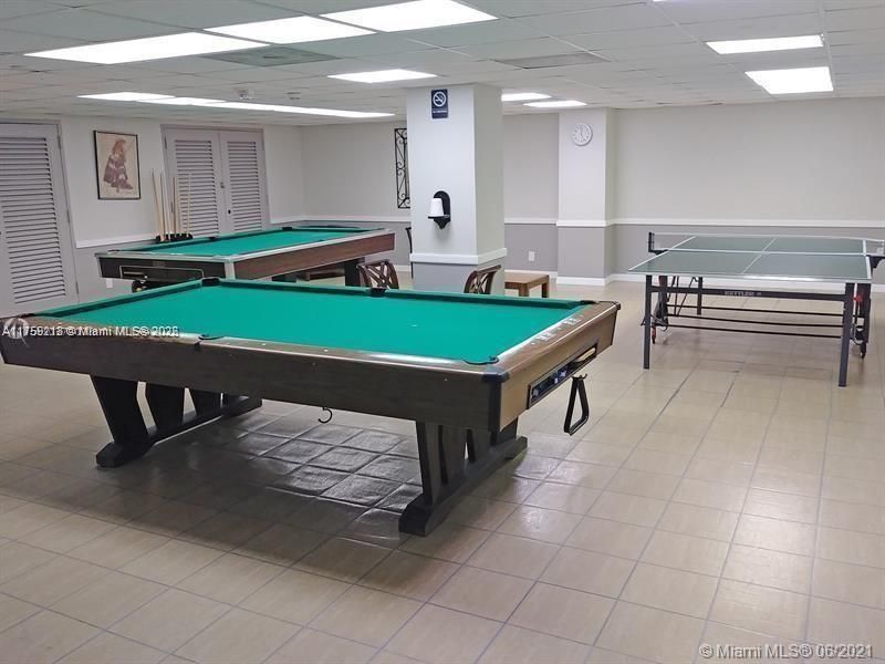 3180 S Ocean Dr, Unit 522, Hallandale Beach, FL 33009 Photo