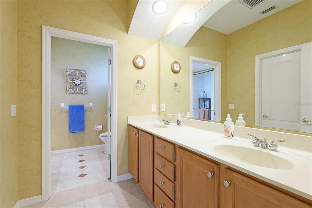 6103 Aviary Court, Bradenton, FL 34203 Photo
