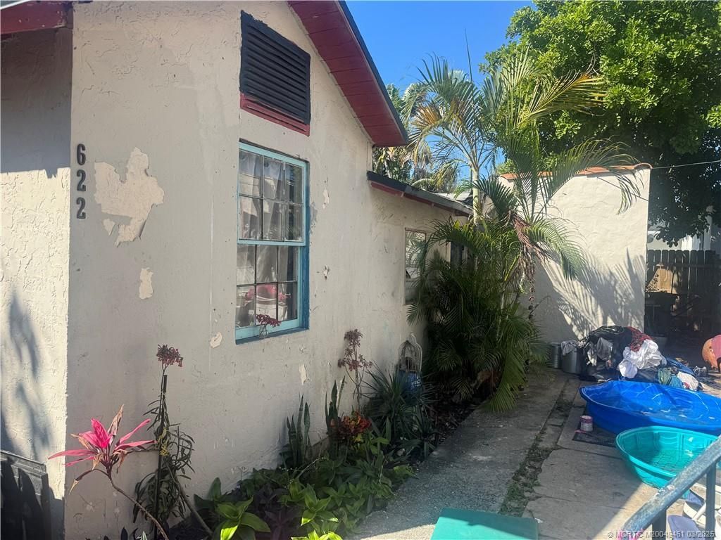 620 46th Street, West Palm Beach, FL 33407 Photo