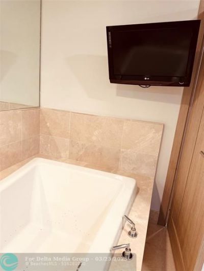 17001 Collins Avenue, Unit 805, Sunny Isles Beach, FL 33160 Photo