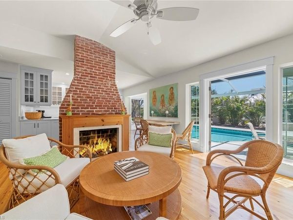 1222 Ferry RD, SANIBEL, FL 33957