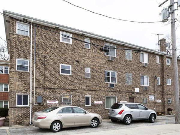 2440 River Road, Unit 3E, River Grove, IL 60171