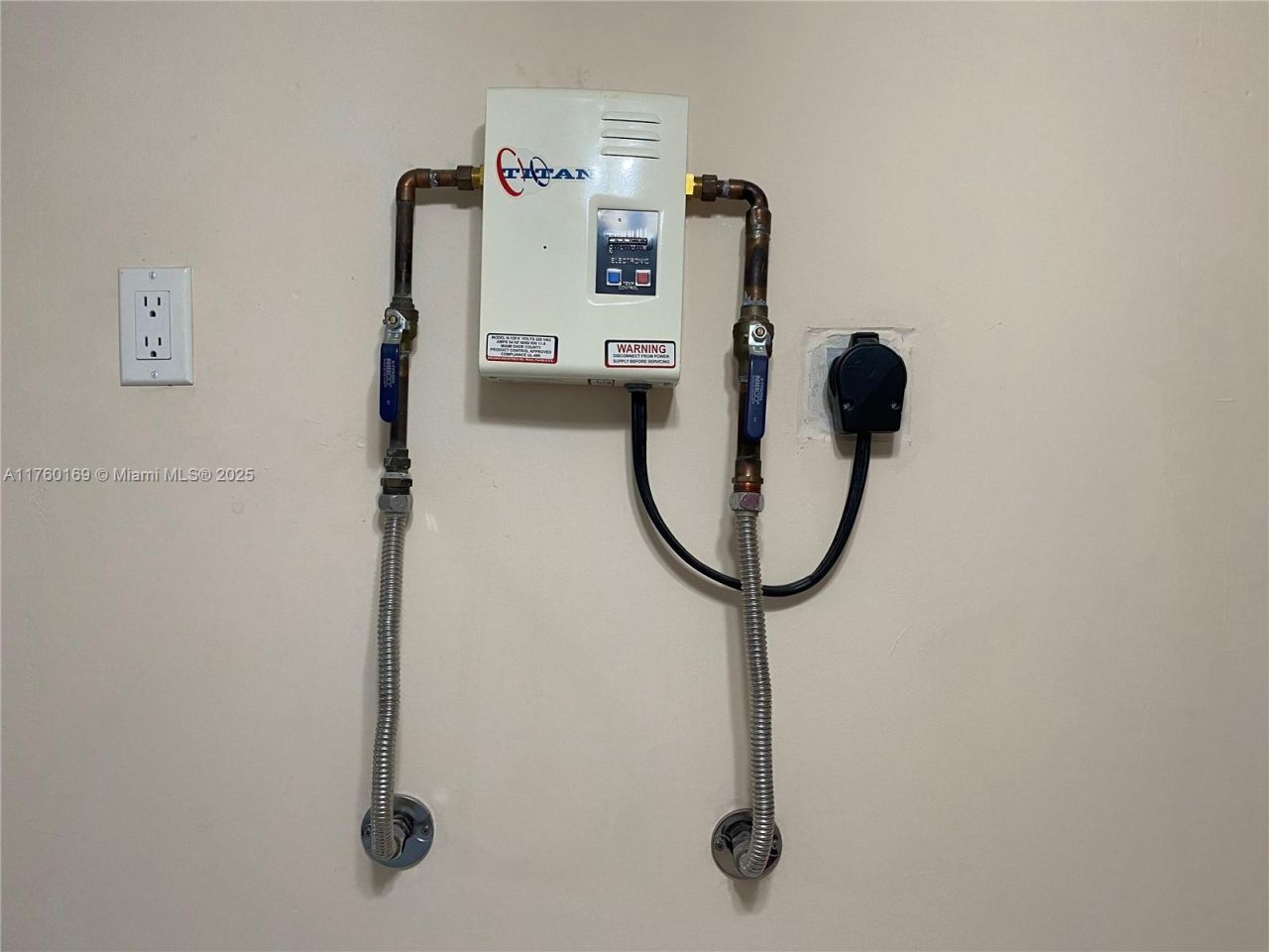 4410 NW 174th Dr, Miami Gardens, FL 33055 Photo