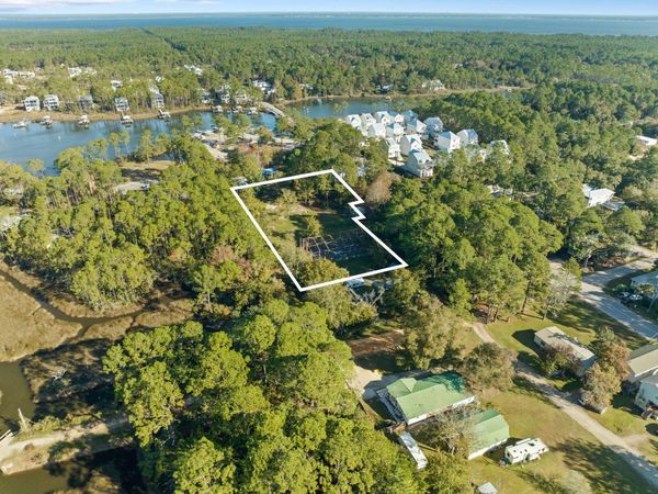 62 W Wilson Street, Santa Rosa Beach, FL 32459