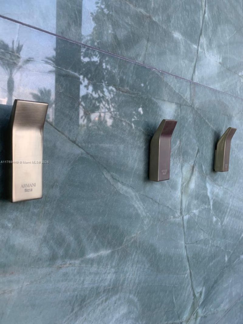 18975 SE Collins Ave, Unit 3405, Sunny Isles Beach, FL 33160 Photo