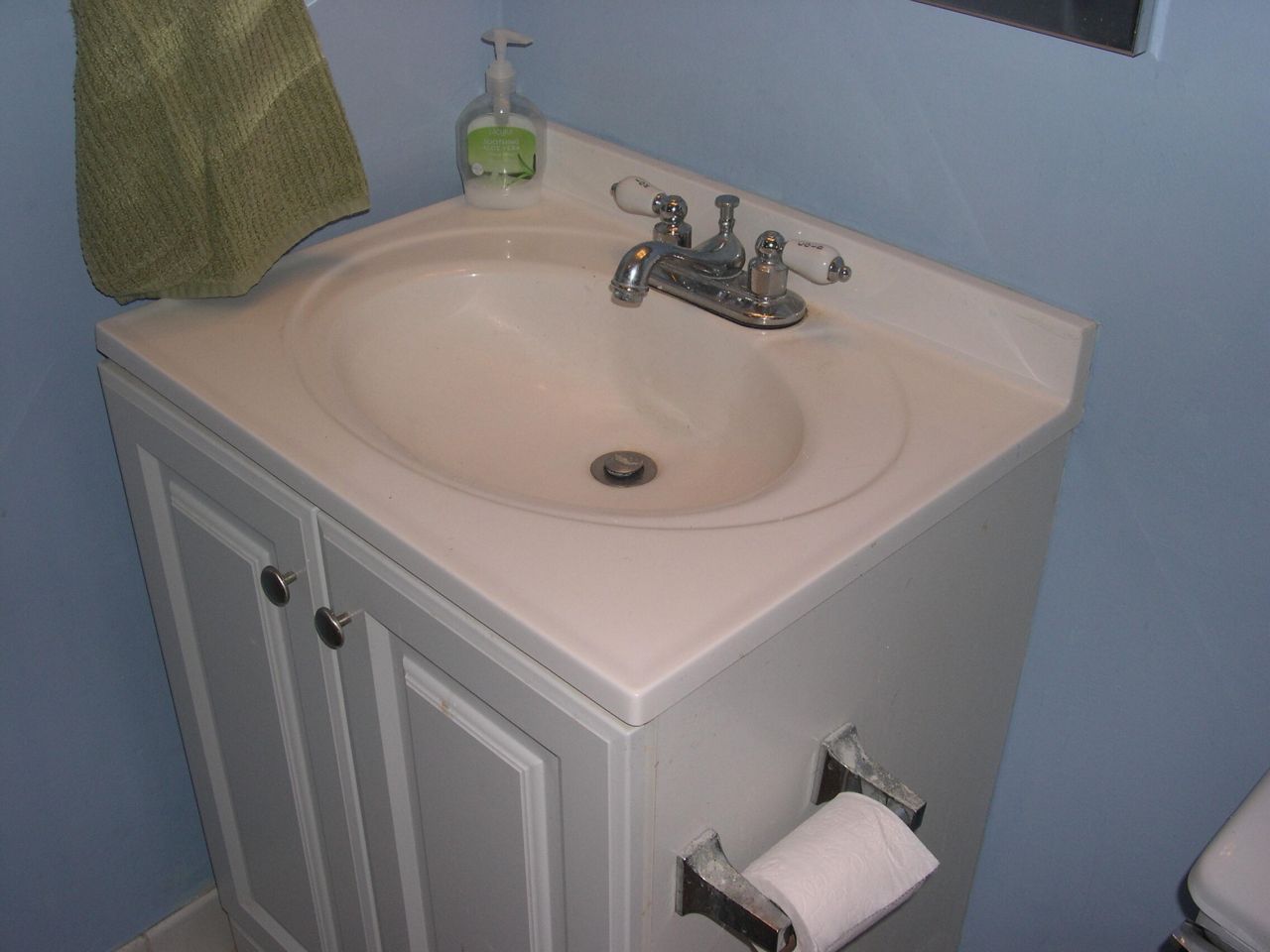 1200 Colonnades Drive, Unit 201, Fort Pierce, FL 34949 Photo