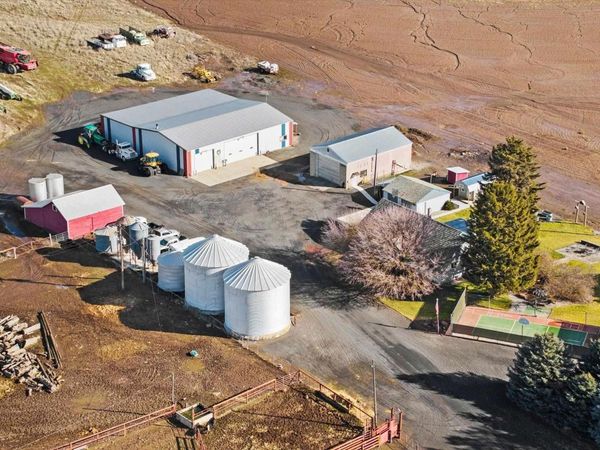 2082 E Neergaard RD., Ritzville, WA 99169