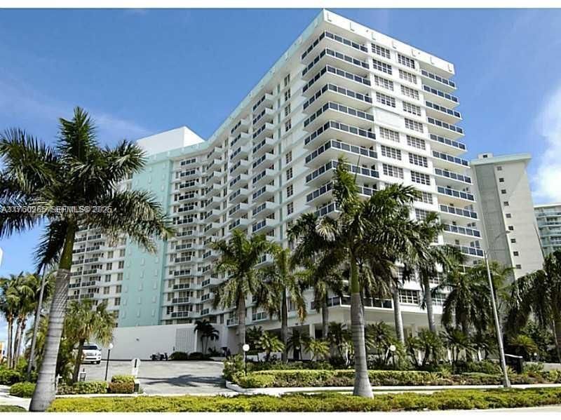 3725 S Ocean Dr, Unit 1008, Hollywood, FL 33019 Photo