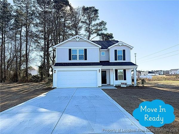 1924 Bulldog Lane, Hope Mills, NC 28348