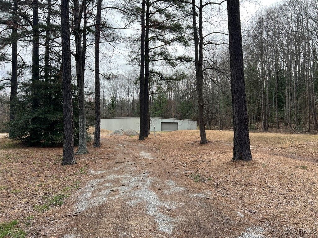 11949 Hogans Alley, Chester, VA 23836 Main Photo