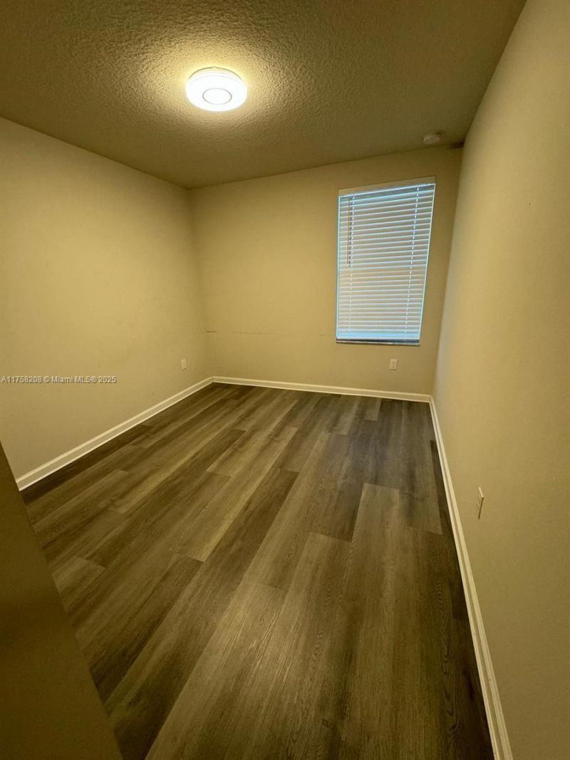 5677 Mentmore Dr, Unit 5677, Mangonia Park, FL 33407 Photo