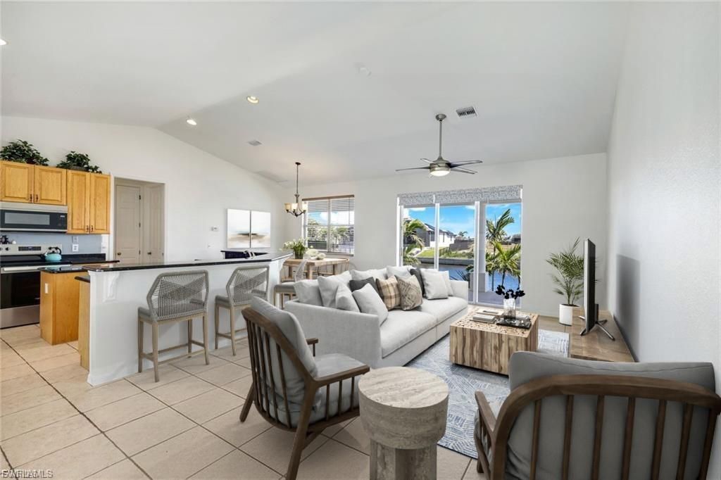 103 NW 33rd Ave, Cape Coral, FL 33993 Photo